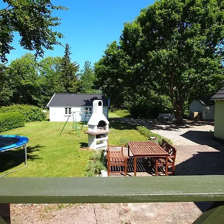 Holiday Ristingevej F- 3754 Semesterbostad *